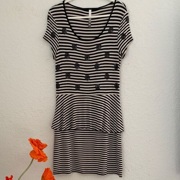 Kensie Black White Striped Short Sleeve Sequin Dot Dress Size M - Picture 1 of 6